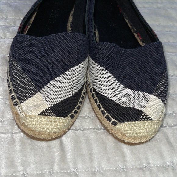 Preloved Burberry espadrilles great condition size 38 - Picture 4 of 11